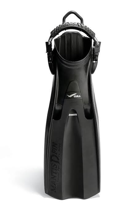 Differences between: Dive Fins vs Snorkel Fin. Dive Fins or Snorkel Fins